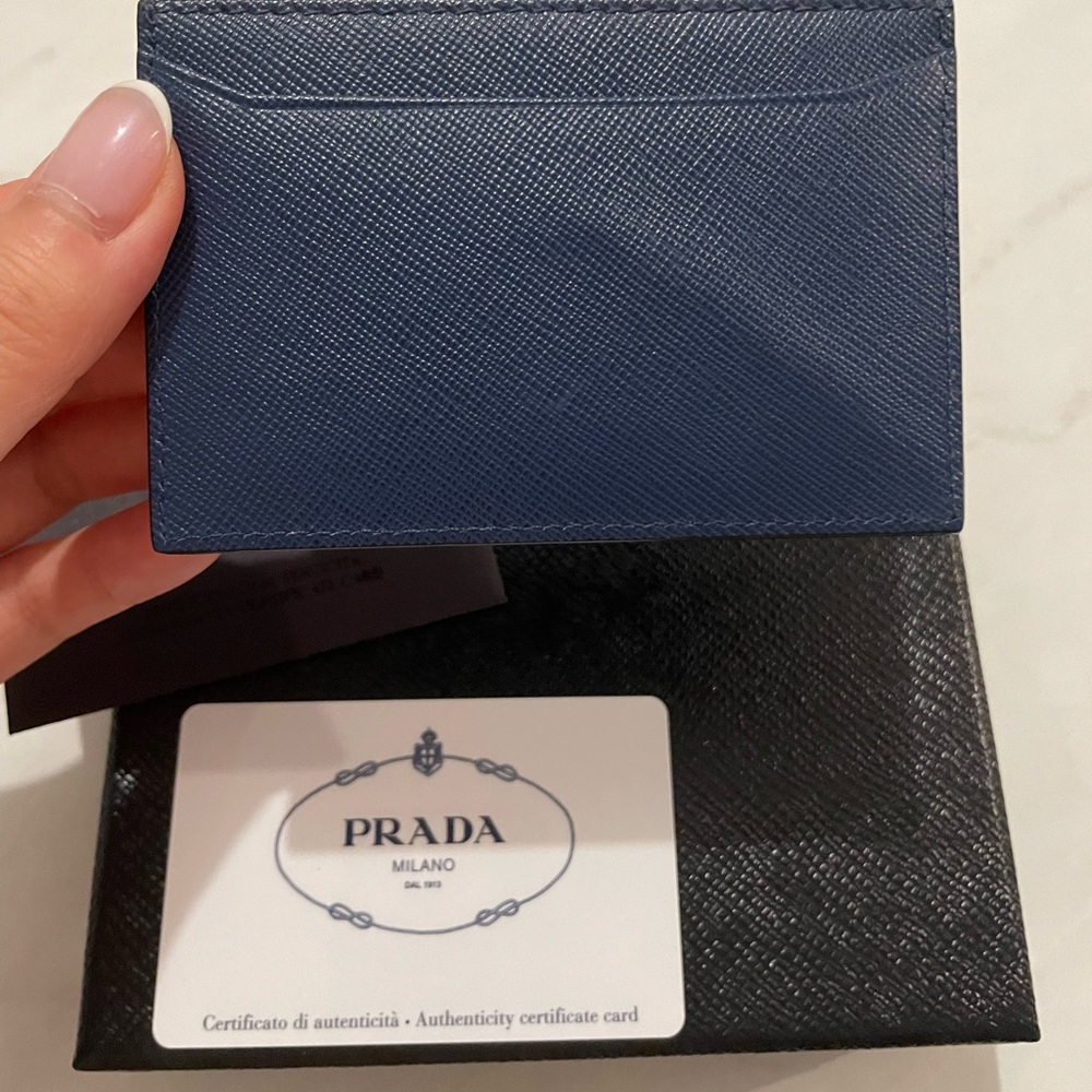 Prada Cardcase - Picture 5 of 6